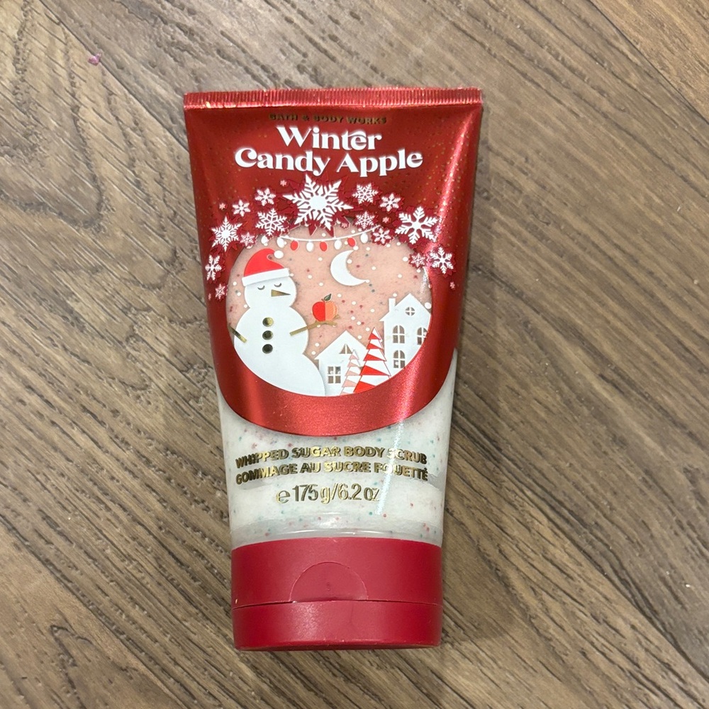 Bath & Body Works Winter Candy Apple Body Scrub - Red and White
